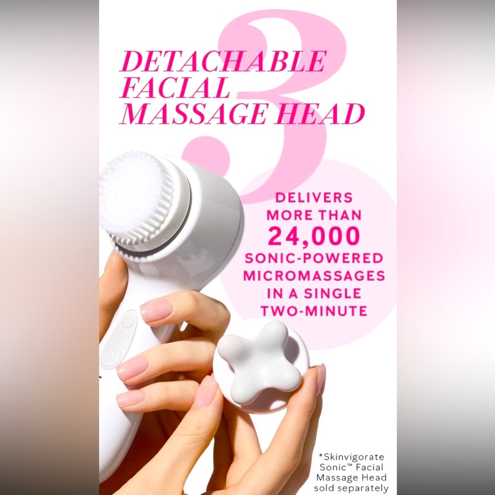 Rechargeable facial brush 💗